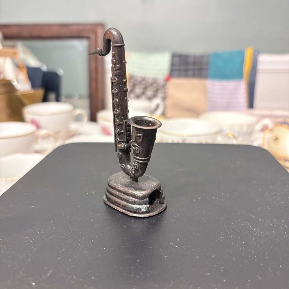 Vintage Die Cast Metal Saxophone Miniature Pencil Sharpener Bronze